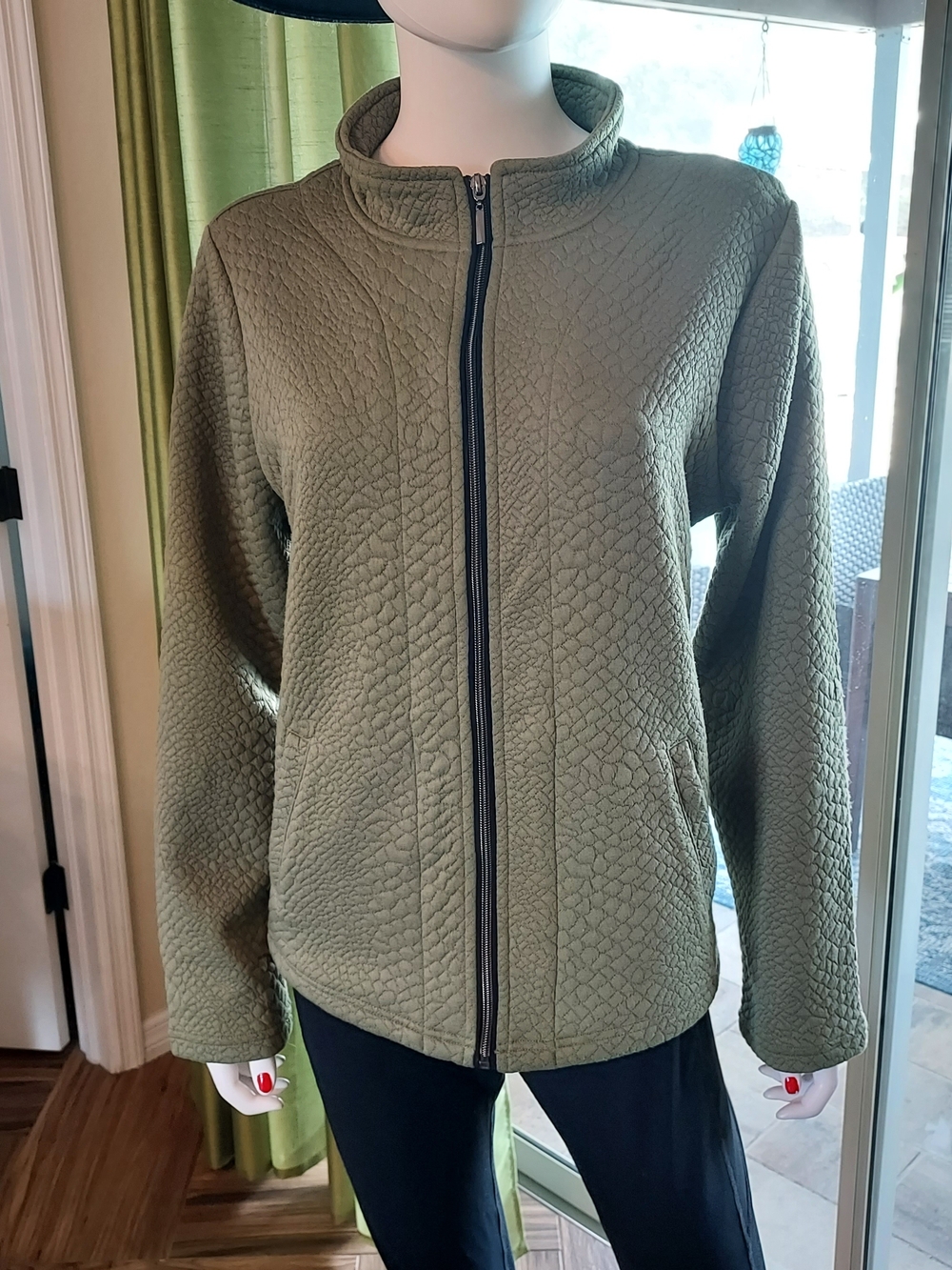 Onque Casuals Quilted Python Embossed Zip-Front Jacket in Olive: Sz. Large